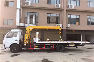 陵水附近汽车轮胎更换